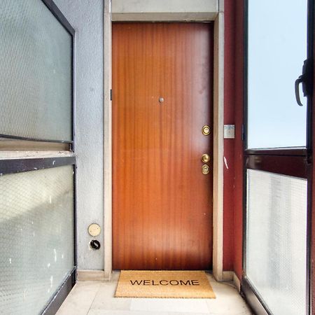 Italianflat - Elegant Suites With Balcony In Navigli Milan Bagian luar foto