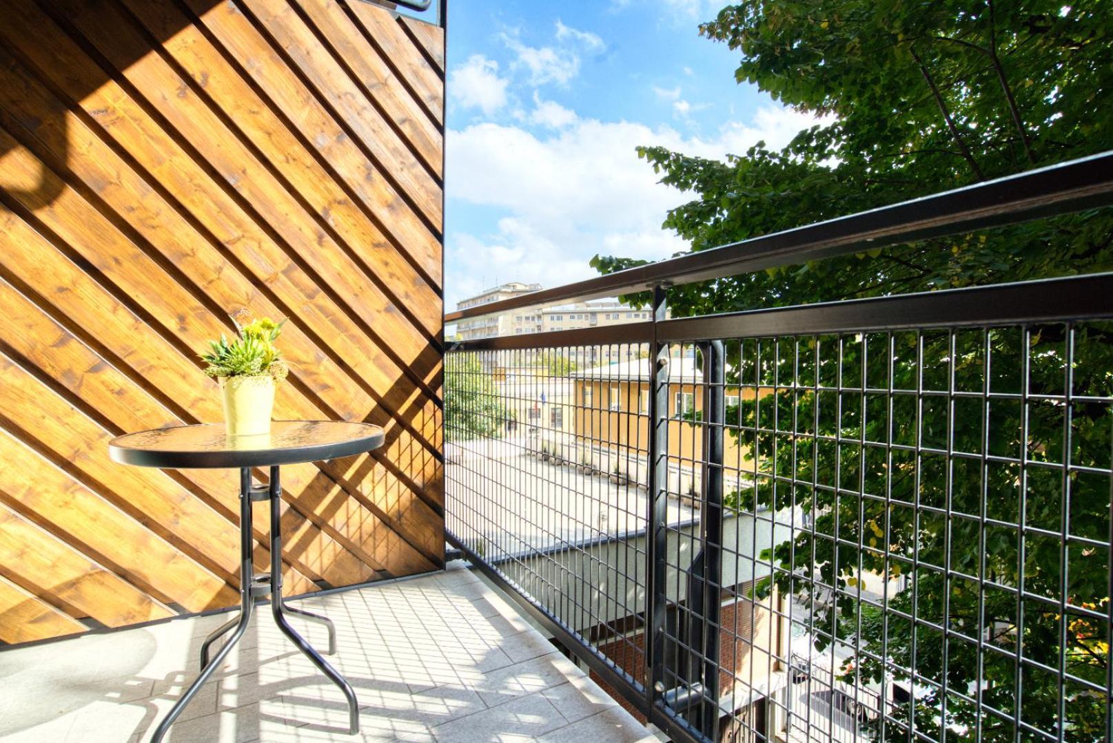 Italianflat - Elegant Suites With Balcony In Navigli Milan Bagian luar foto